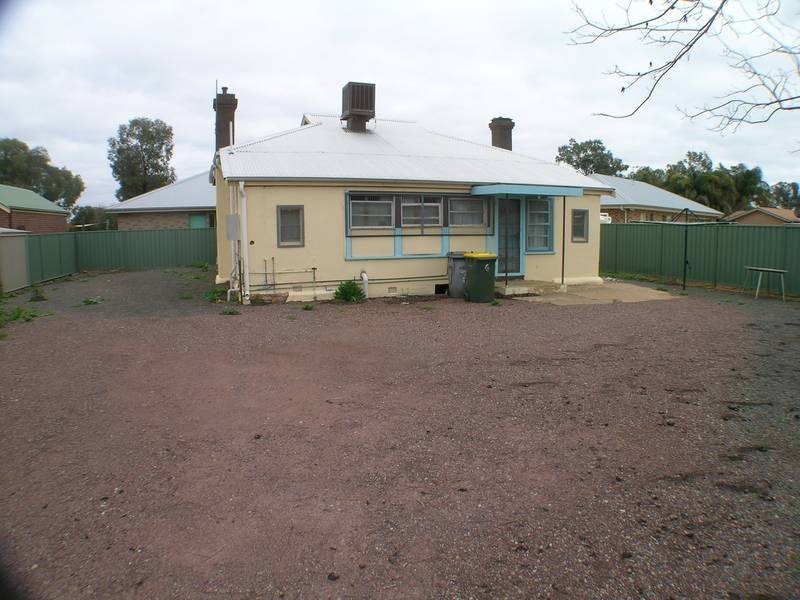 2D Fonte Place, Griffith NSW 2680