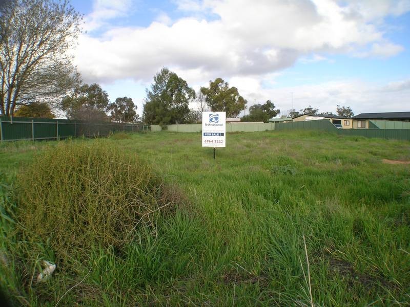 69 Barwidgee Boulevard, Darlington Point NSW 2706