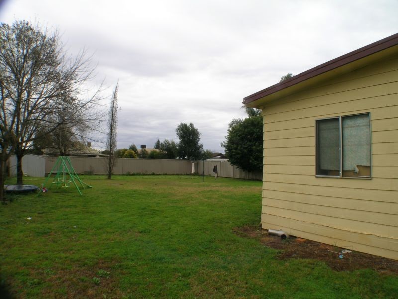 166 Erskine Road, Griffith NSW 2680