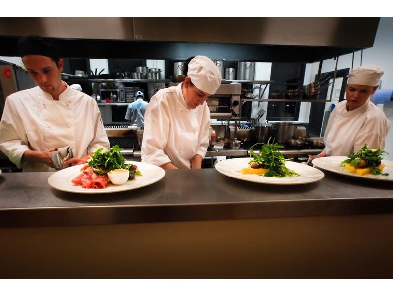 . The Clock Restaurant & Wine Bar, Griffith NSW 2680