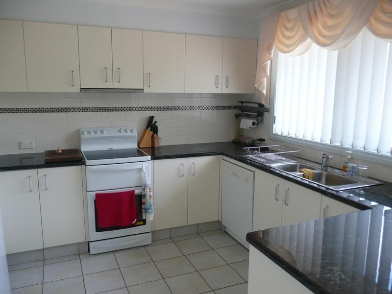 4/3 Worfolk Place, Griffith NSW 2680