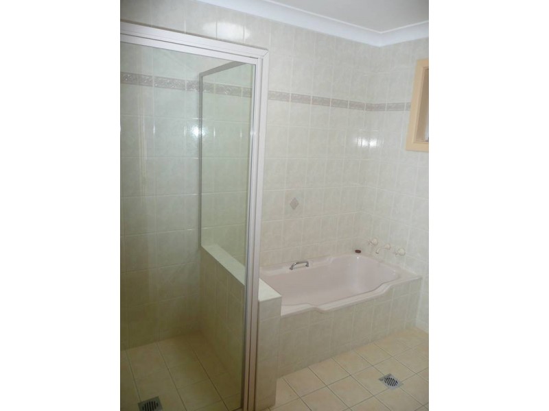 8 Messner Street, Griffith NSW 2680