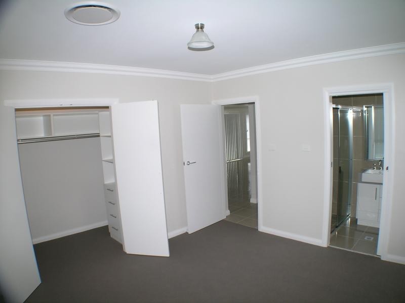 25 Calabria Road, Griffith NSW 2680
