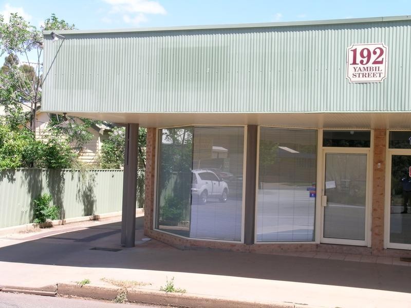 1/192 Yambil Street, Griffith NSW 2680