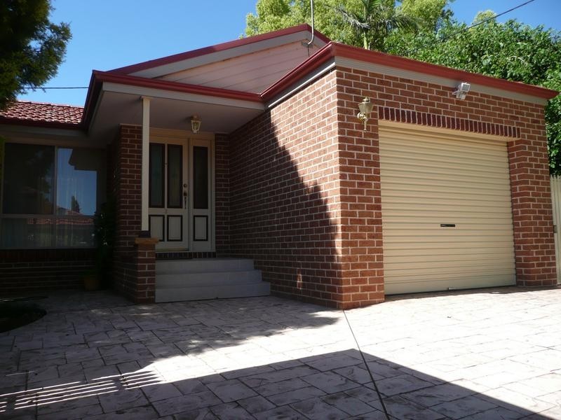 3/3 Kooba Street, Griffith NSW 2680