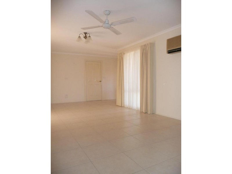 3/3 Kooba Street, Griffith NSW 2680