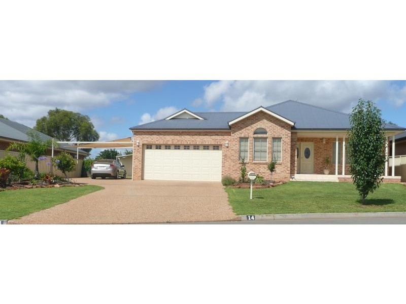 14 Dussin Street, Griffith NSW 2680