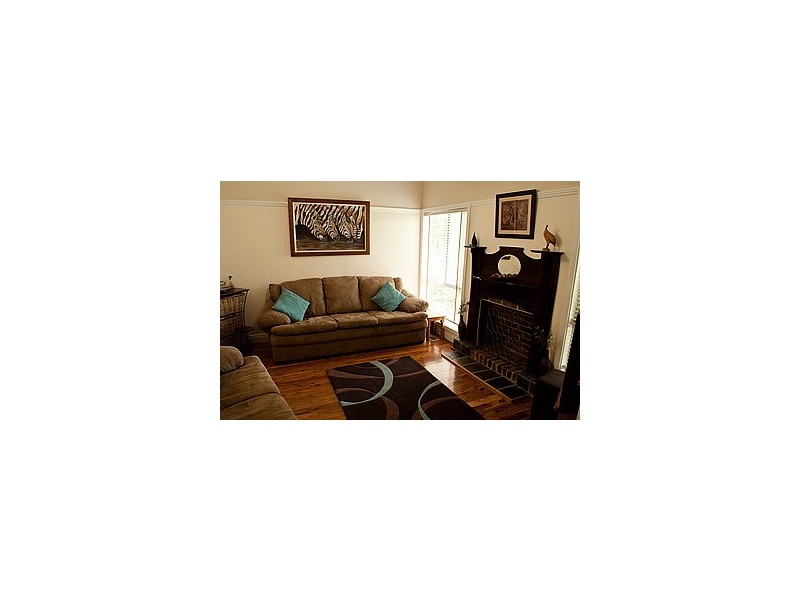 17 Yoolooma Street, Griffith NSW 2680