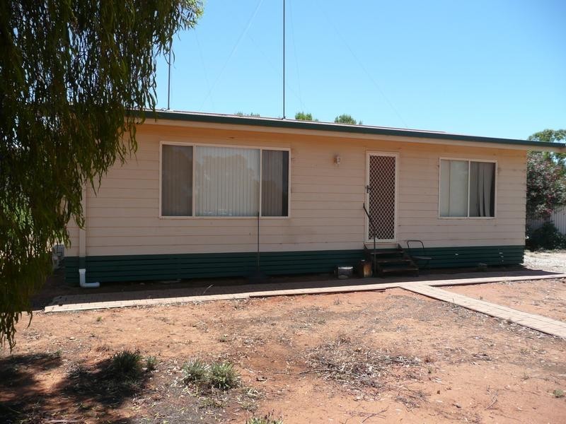 1a Rose Street, Hillston NSW 2675