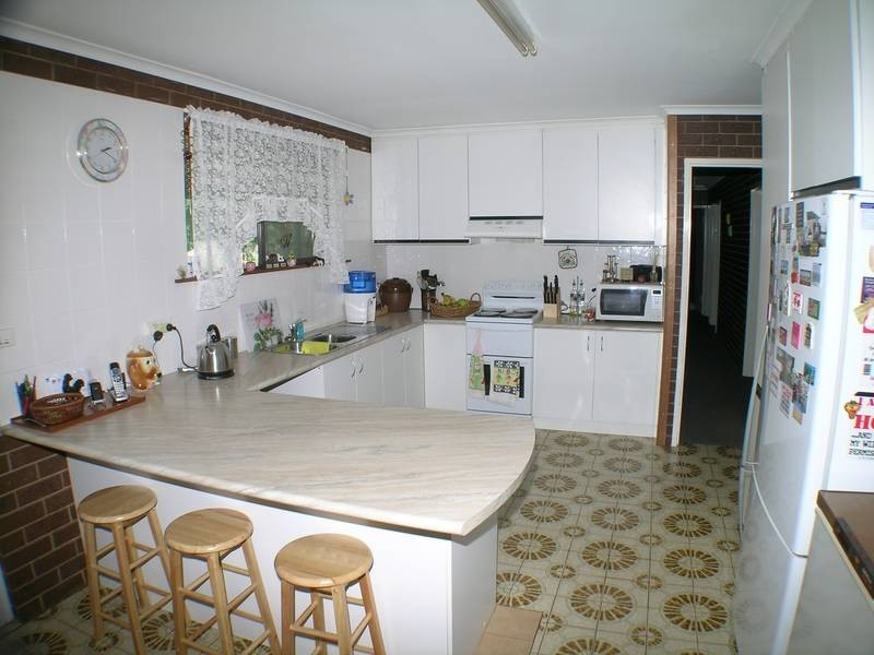 5 Bomen Street, Goolgowi NSW 2652