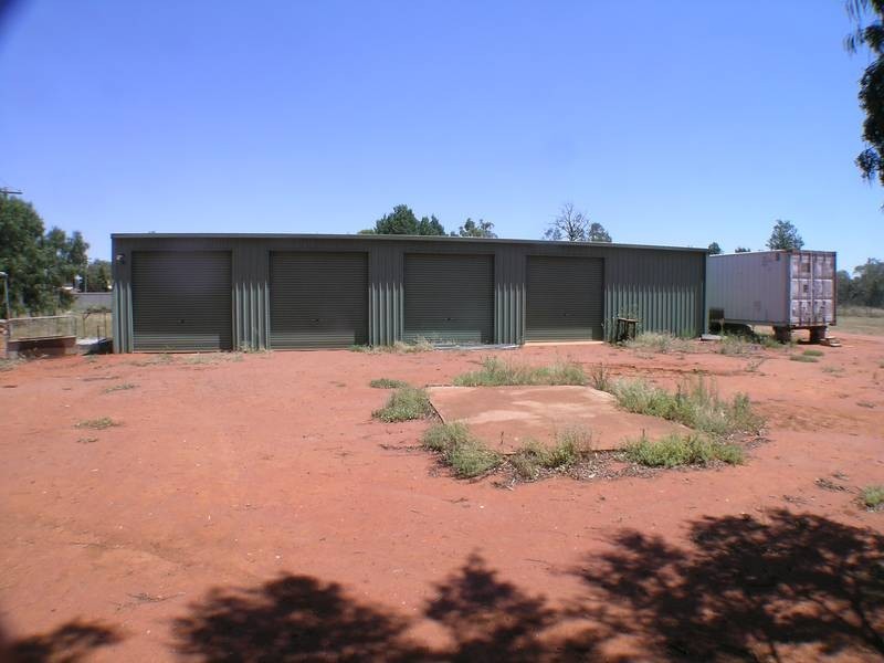 5 Bomen Street, Goolgowi NSW 2652