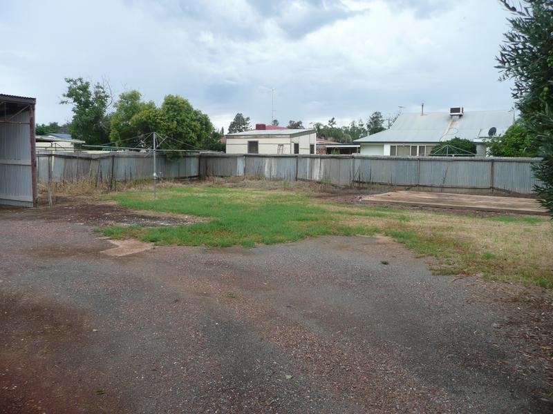 21 Erskine Road, Griffith NSW 2680