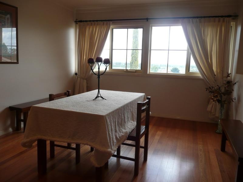 25b Holmes Crescent, Griffith NSW 2680