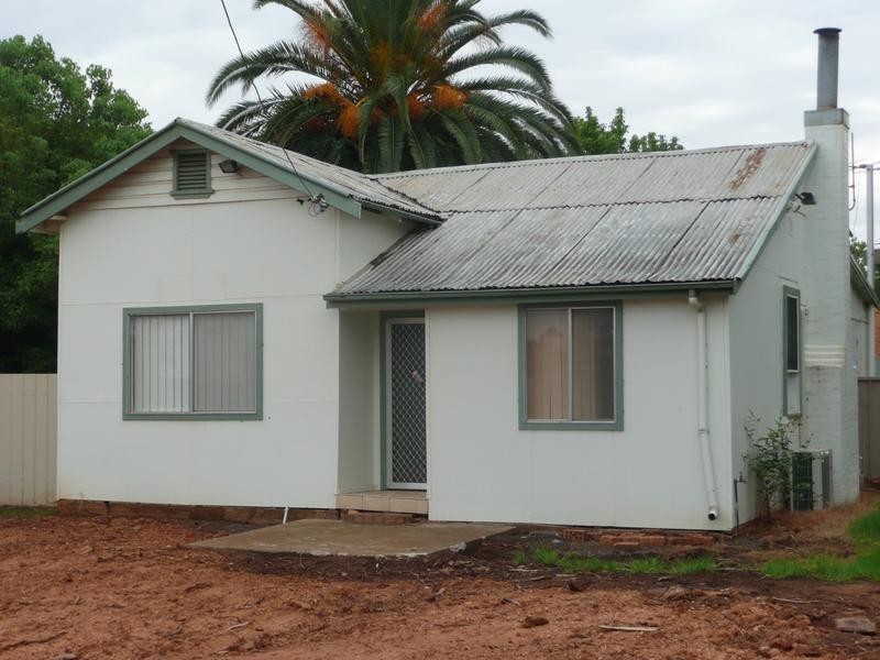 47 Couch Road, Griffith NSW 2680