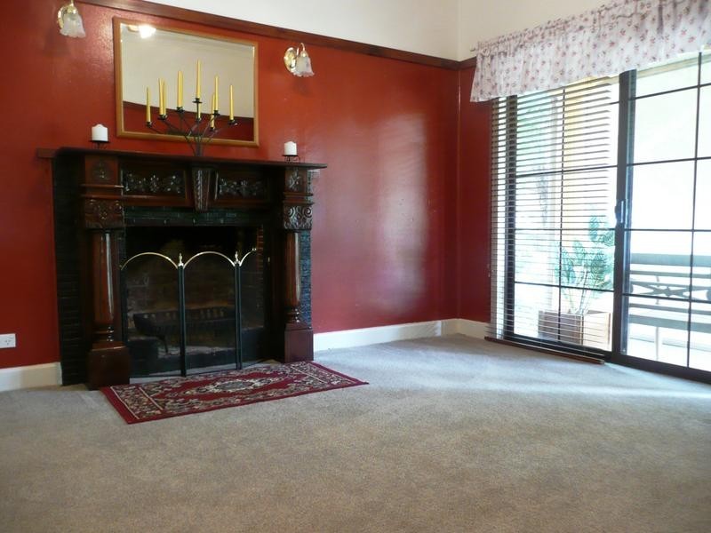 33 Groongal Avenue, Griffith NSW 2680