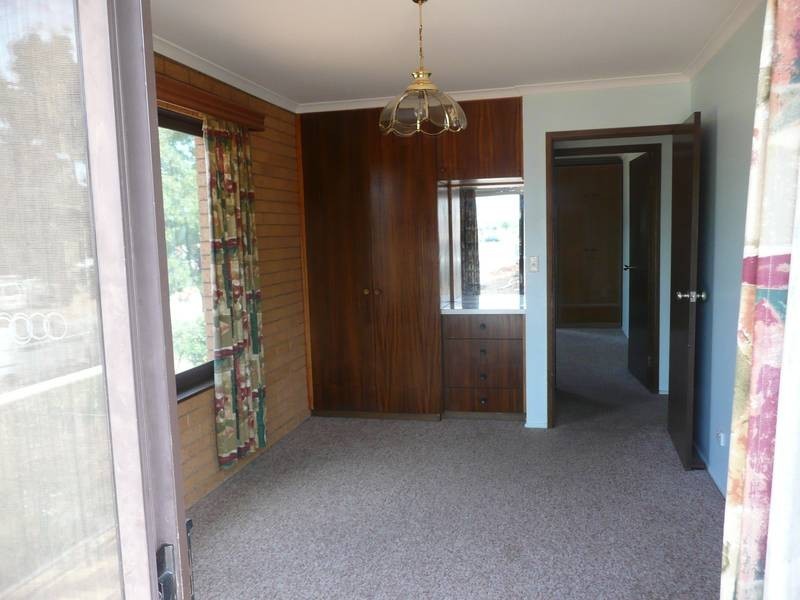 1/287 Wakaden Street, Griffith NSW 2680