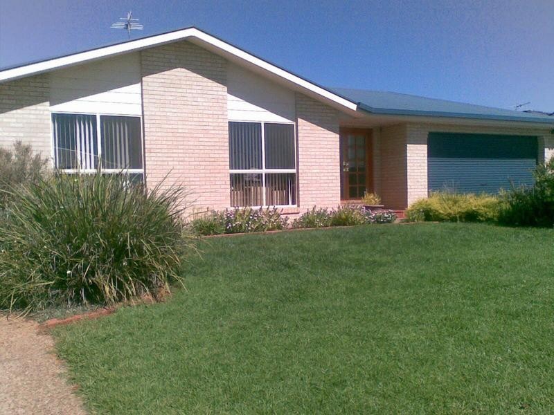 6a Dussin Street, Griffith NSW 2680