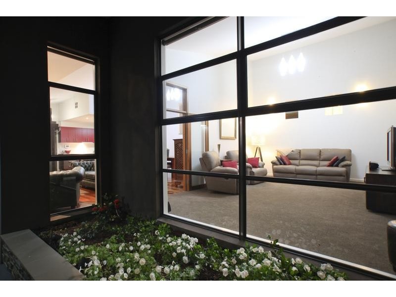 4 Harnett Place, Griffith NSW 2680