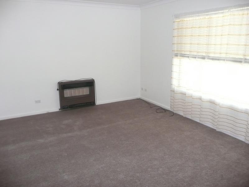 9 Willmouth Street, Griffith NSW 2680