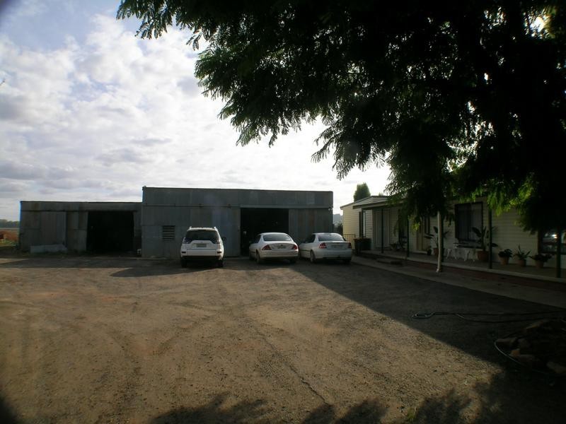 Farm 903 Kidman Way, Hanwood NSW 2680