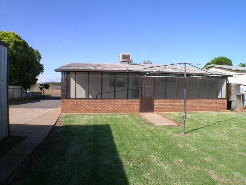 49 Dredge, Yenda NSW 2681