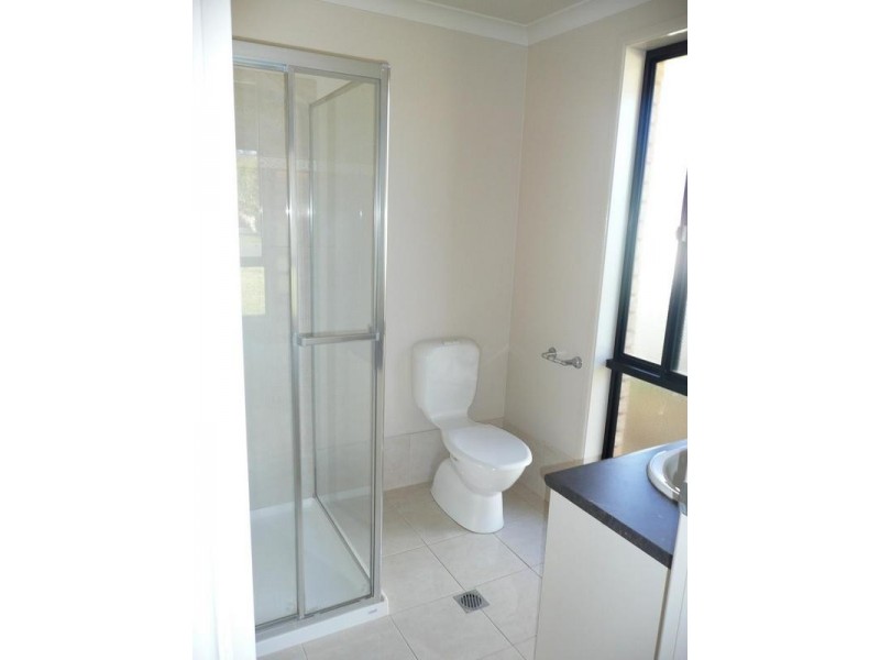 11 Rowley Street, Griffith NSW 2680