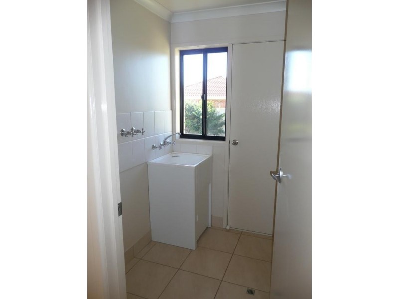 11 Rowley Street, Griffith NSW 2680