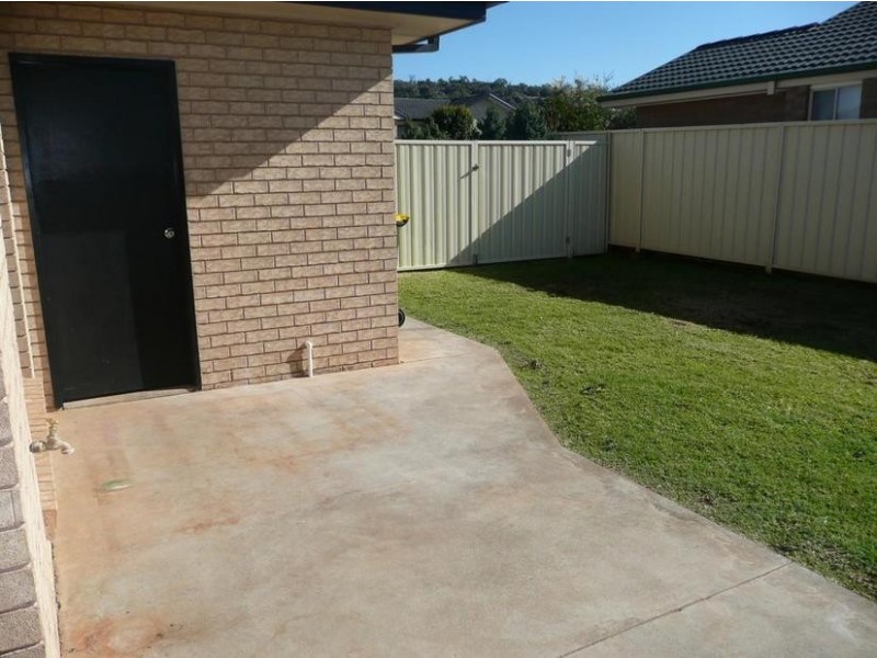 11 Rowley Street, Griffith NSW 2680