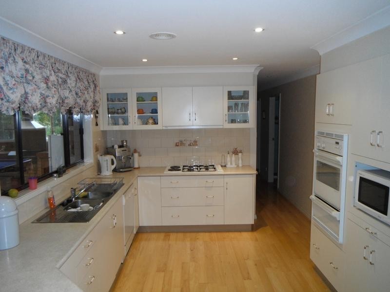 12 Leaver Street, Yenda NSW 2681