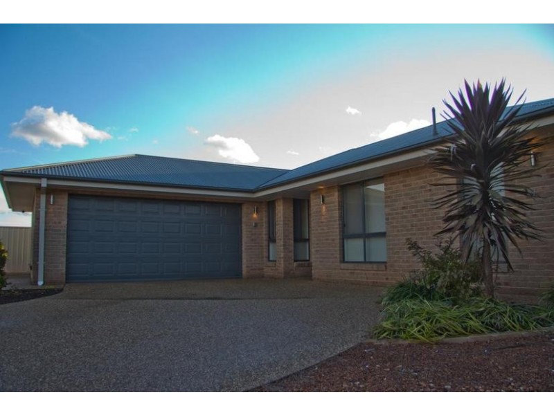 57 Hillam Drive, Griffith NSW 2680