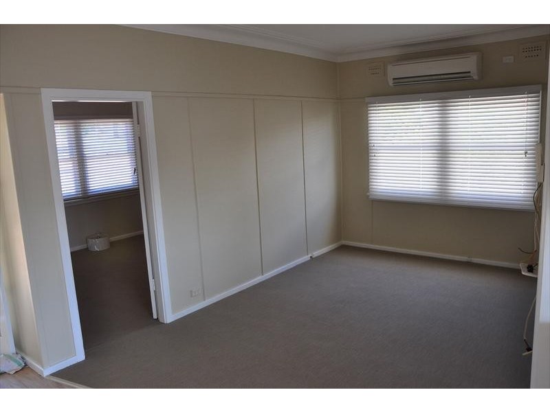 1/50&2/50 Ortella Street, Griffith NSW 2680