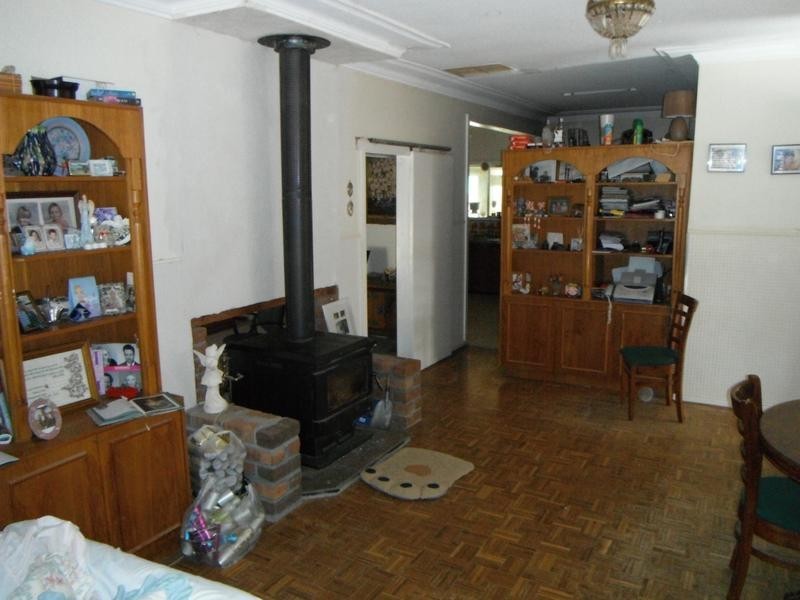 11 Sandy Creek Road, Moombooldool, Barellan NSW 2665