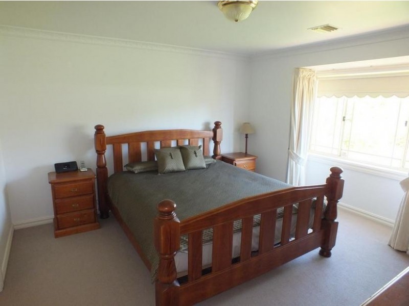 35 Robertson Street, Griffith NSW 2680