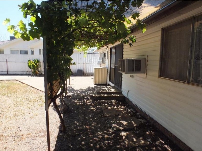 40 Erskine Road, Griffith NSW 2680