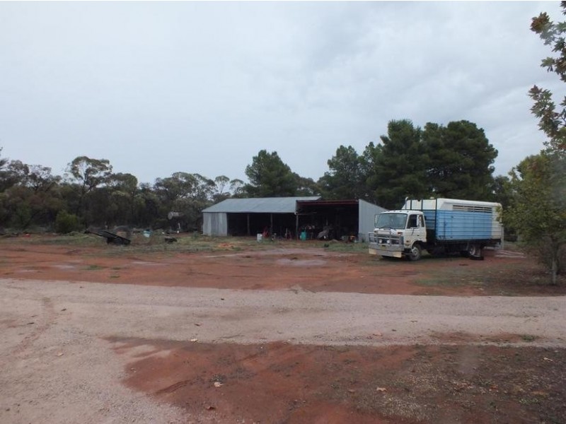 14 West Road, Nericon NSW 2680