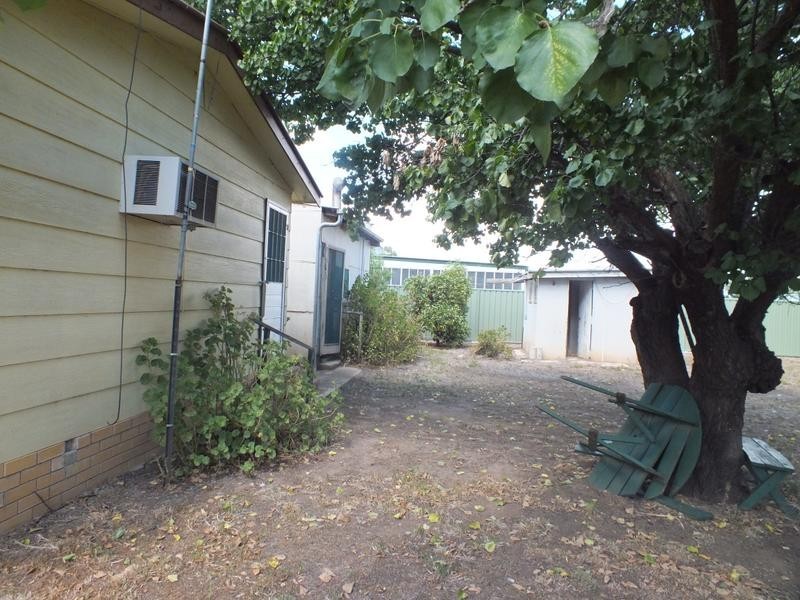 3 Carrington Street, Darlington Point NSW 2706