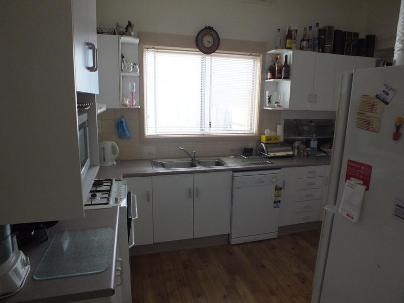 7 Edon Street, Yoogali NSW 2680