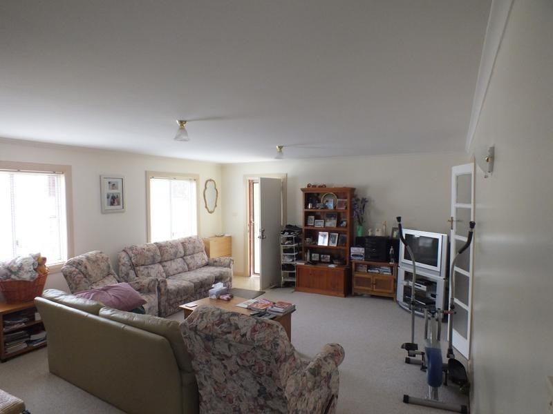 7 Edon Street, Yoogali NSW 2680