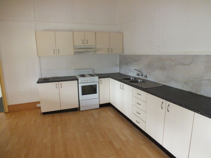 31 Bendee Street, Barellan NSW 2665