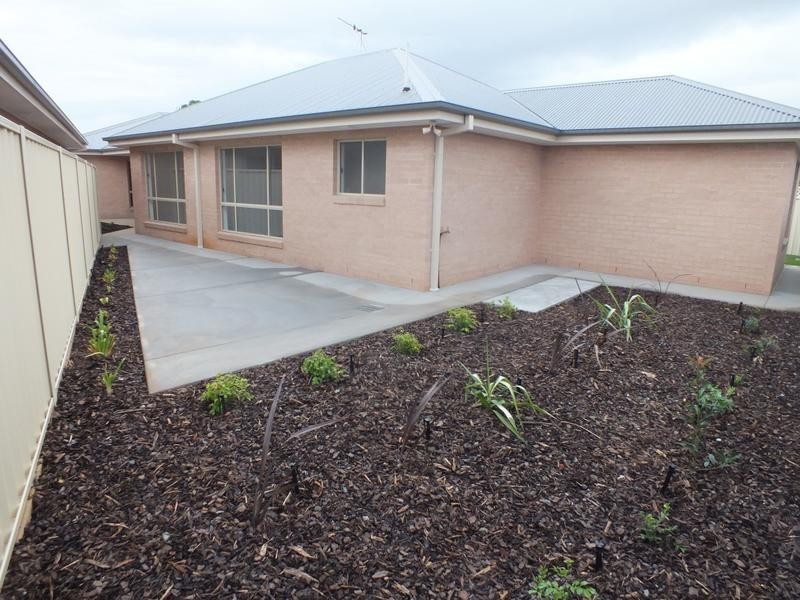 5 Simona Close, Griffith NSW 2680