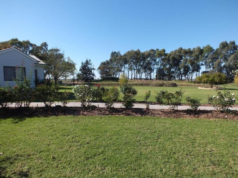 Farm 1444C Burley Griffin Way, Bilbul NSW 2680