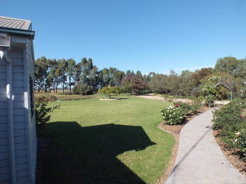 Farm 1444C Burley Griffin Way, Bilbul NSW 2680