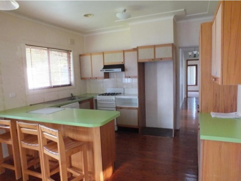 39 Gordan Avenue, Griffith NSW 2680