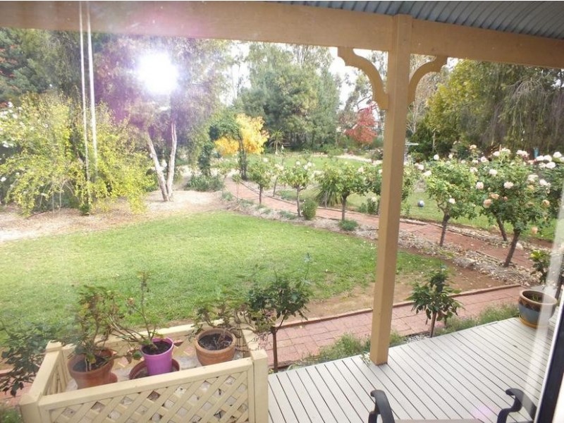 31 McAlister Street, Darlington Point NSW 2706