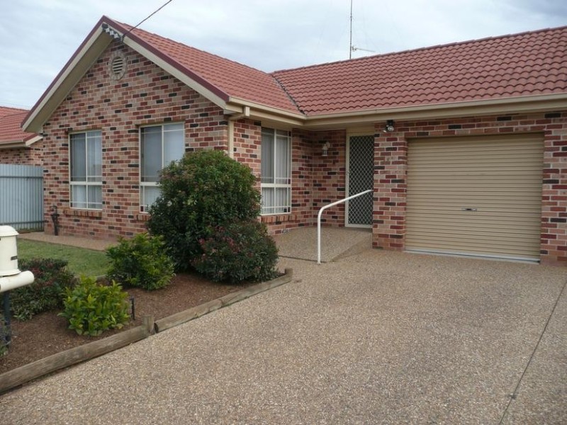 2A East Street, Yoogali NSW 2680