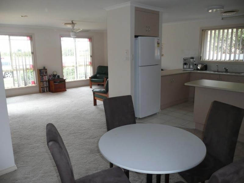 2A East Street, Yoogali NSW 2680
