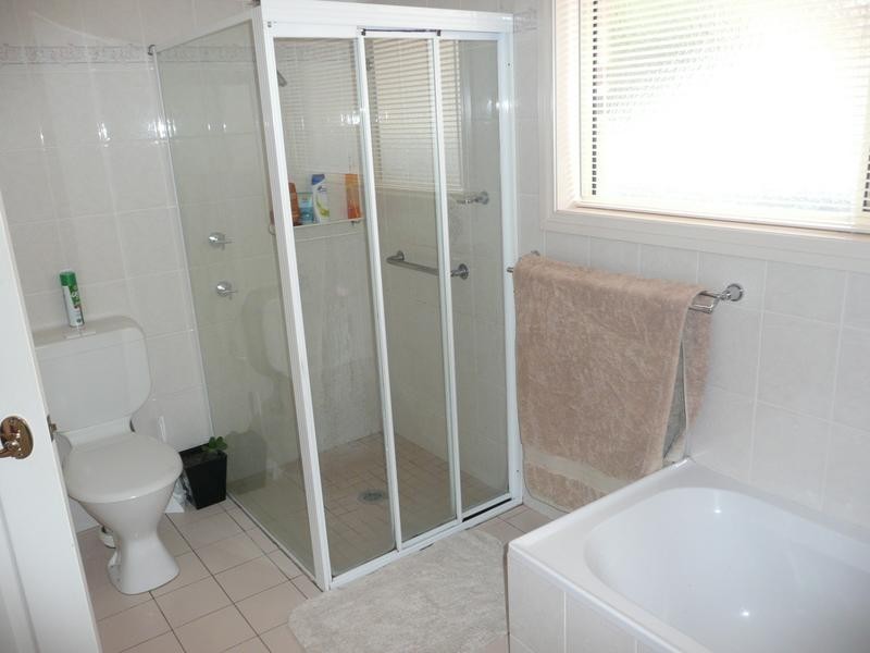 2A East Street, Yoogali NSW 2680