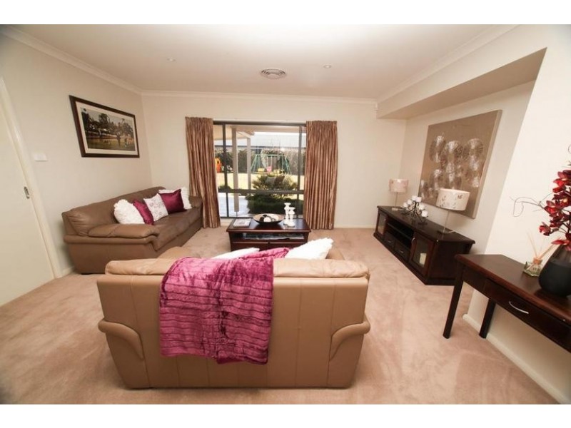 4 Melville Crescent, Griffith NSW 2680