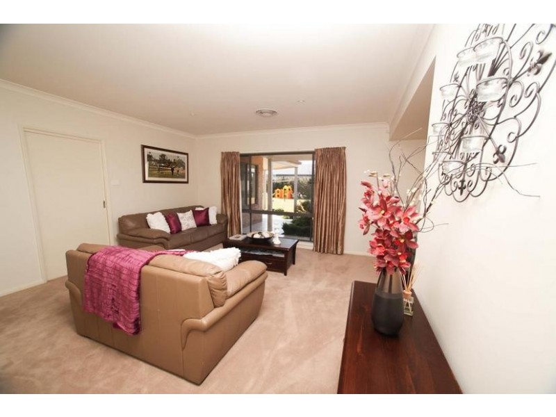 4 Melville Crescent, Griffith NSW 2680