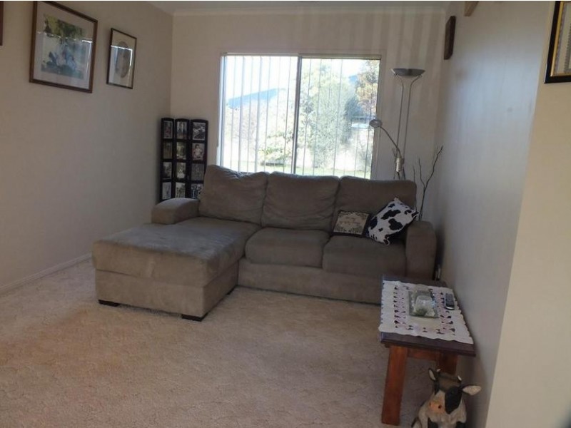 1 Altina Court, Yoogali NSW 2680